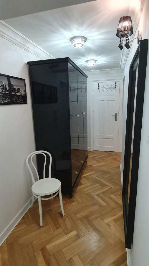 Апартаменты Apartament Twarda Варшава Экстерьер фото